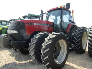 Case IH MX255