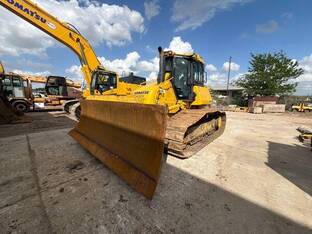 2022 Komatsu D61PXi-24
