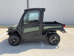 2023 John Deere GATOR XUV 835R