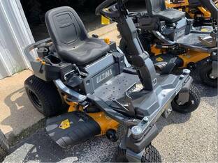 2025 Cub Cadet ZTS1 42
