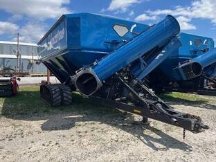 2018 Kinze 1305