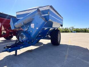 2005 Kinze 850