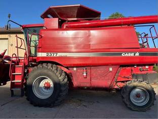 2005 Case IH 2377