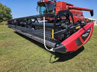 2022 MacDon Industries FD135