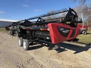 2020 MacDon Industries FD140