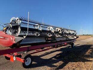 2023 MacDon Industries FD235