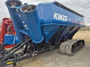 2024 Kinze 1321