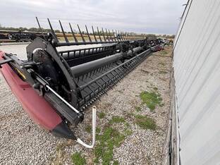 2016 MacDon Industries FD75S