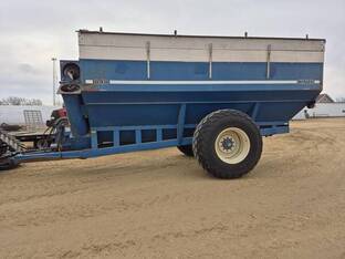 1994 Kinze 840