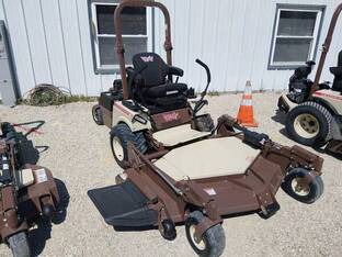 2026 Grasshopper 735BT