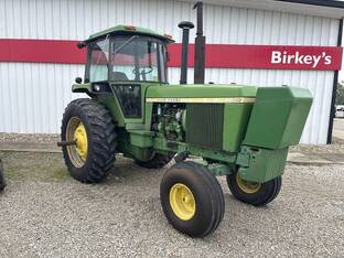 John Deere 4630