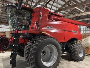 2025 Case IH 8260