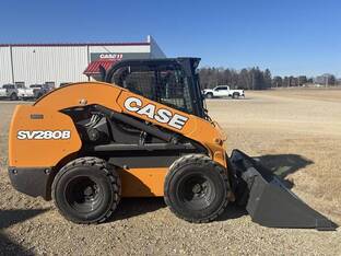 2025 Case SV280B