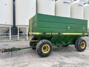 John Deere 600