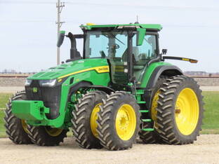 2025 John Deere 8R 370