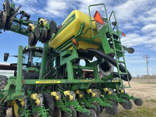 2014 John Deere 1720 CCS