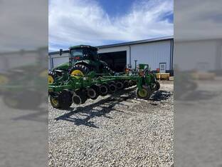 2009 John Deere 2510H