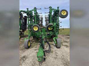 2018 John Deere 2230