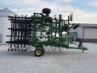 2019 John Deere 2230LL