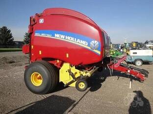 2021 New Holland ROLL-BELT 560
