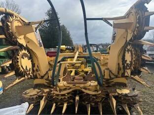 2014 New Holland 600 SFIA