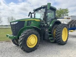 2020 John Deere 7R 230