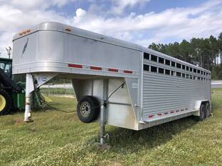 2003 Featherlite 8127