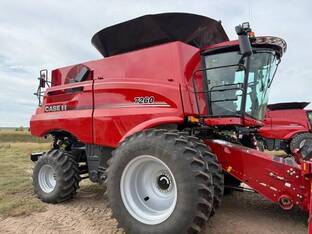 2025 Case IH 7260