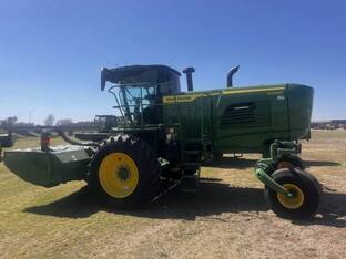 2023 John Deere W235R