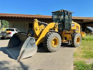 2016 Caterpillar 938M