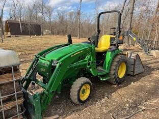 2018 John Deere 3033R