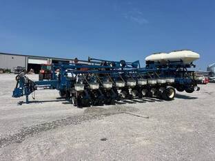 2008 Kinze 3800SDS