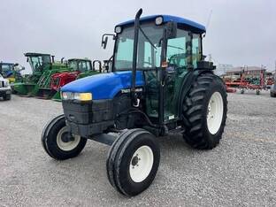New Holland TN65