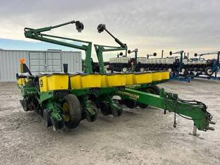 John Deere 1760