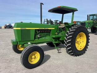 John Deere 2840