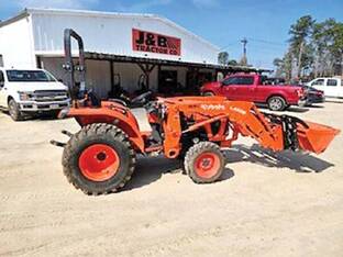 2024 Kubota L3302HST