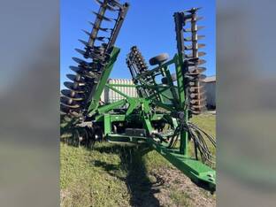 2019 John Deere 2630