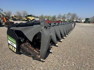 2022 MacDon Industries C3812