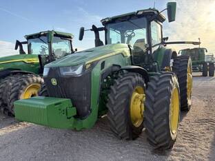 2025 John Deere 8R 370
