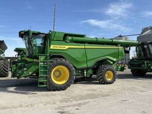 2025 John Deere X9 1100