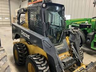 2011 John Deere 326D