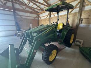 2022 John Deere 4052M