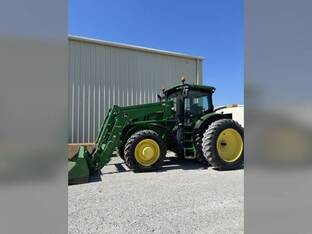 John Deere 7230R