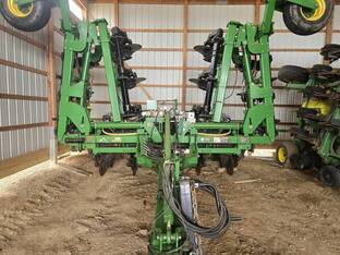 2009 John Deere 2510H