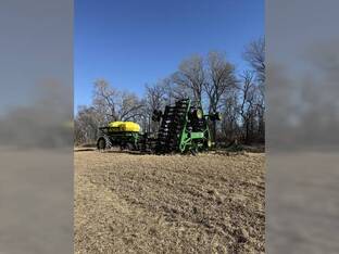 2010 John Deere 1890