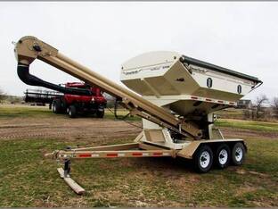 2018 Unverferth 3755