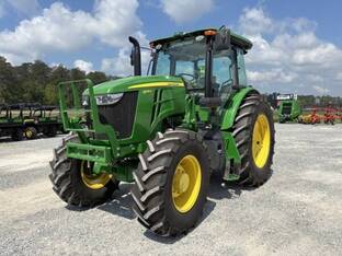 2023 John Deere 6105E