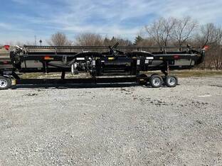 2022 MacDon Industries FD235