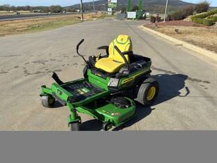 2023 John Deere Z330R