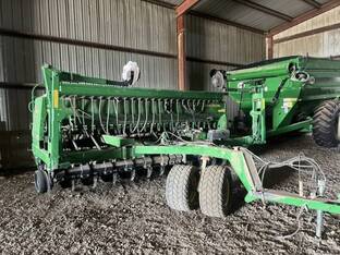 2012 John Deere 1590